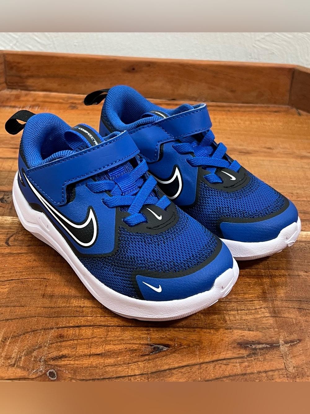 Nike Blue Black White Cosmic Runner Sneakers Toddler Boy Size 8C